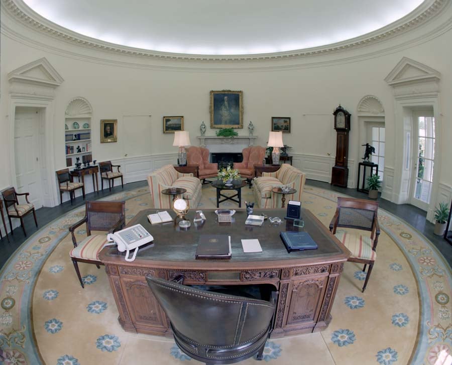 ABD Başkanının Çalışma Odası – Beyaz Saray Oval Ofis