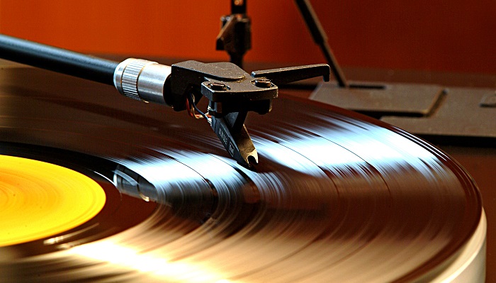 Vinyl Plak
