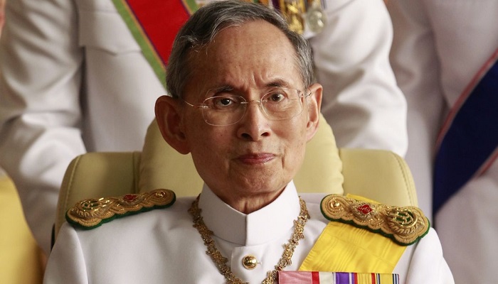 Kral Bhumibol Adulyadej - Tayland
