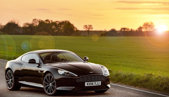Aston Martin Vanquish Carbon Edition