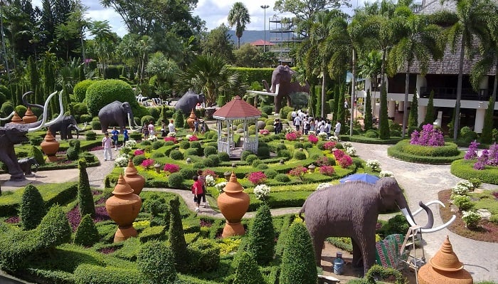 Suan Nong Nooch Bahçeleri - Tayland