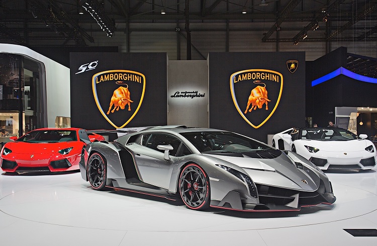 Üstün Özelliklere Sahip Süper Otomobil: Lamborghini Veneno