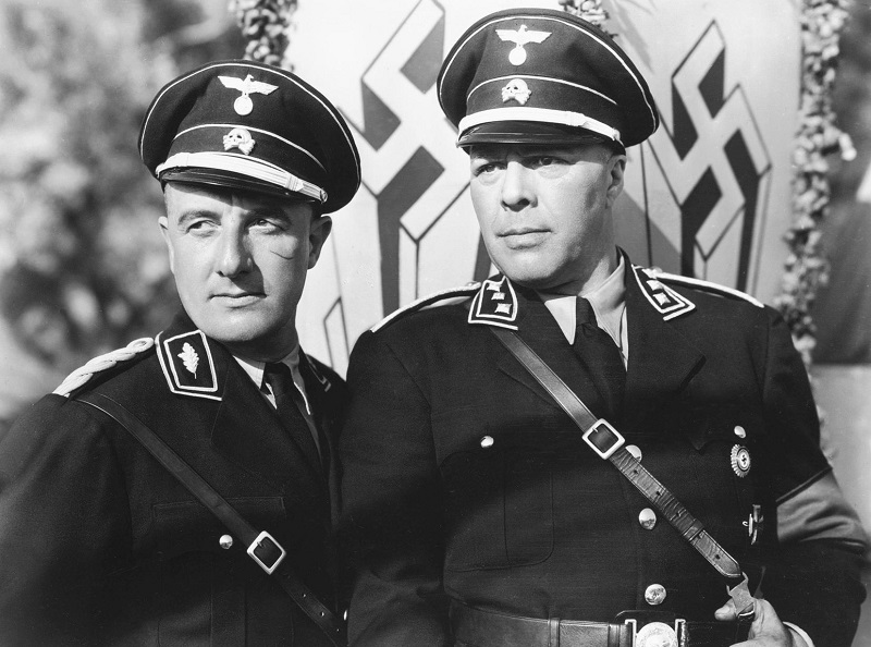 Hollywood yapımcısı ve Adolph Hitler