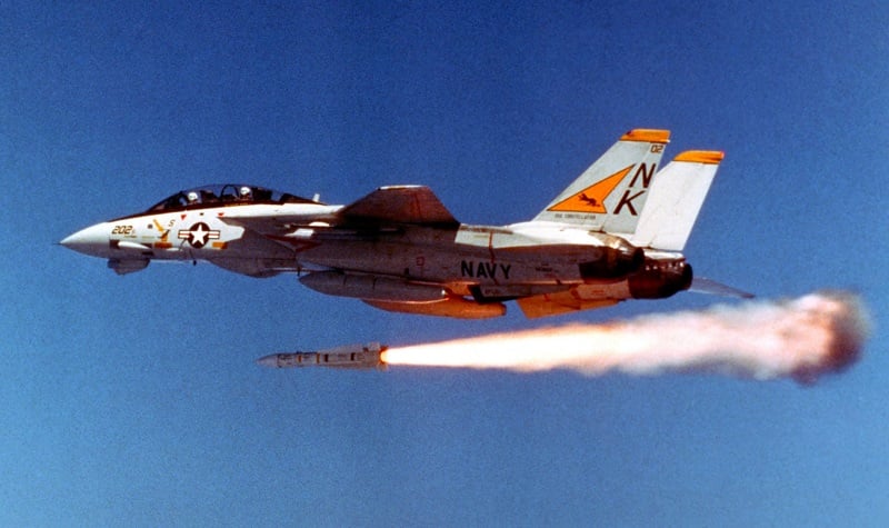 AIM-54 Phoenix saldırı füzesi