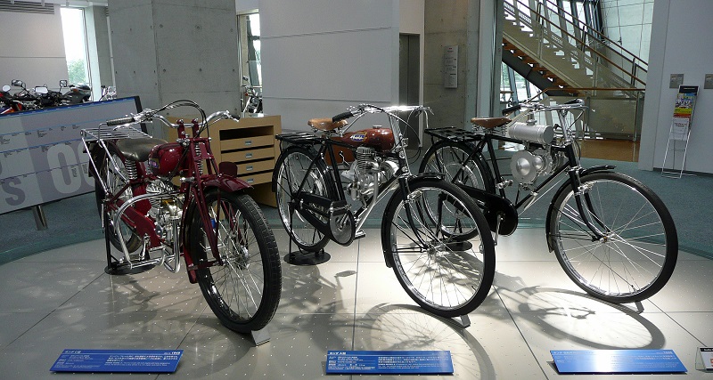 Honda motorlu bisikletler!