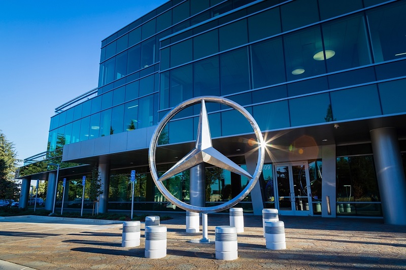 Mercedes-Benz’in logosu