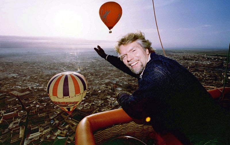 Richard Branson’un sıcak hava balonu ile kırdığı rekor!