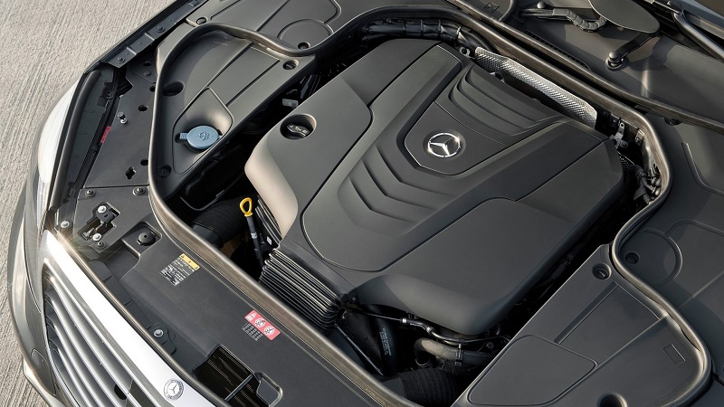 Mercedes S Sınıfı Zamanına Göre Nasıl Bir Performansa Sahipti?