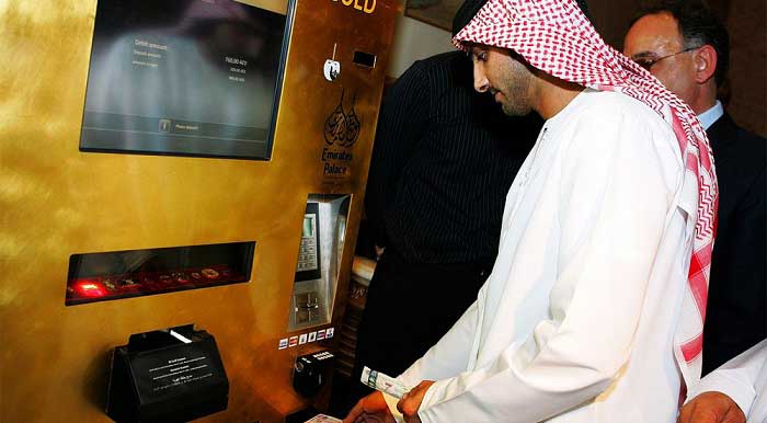 Altından ATM Makinelerinden Para Çekmek