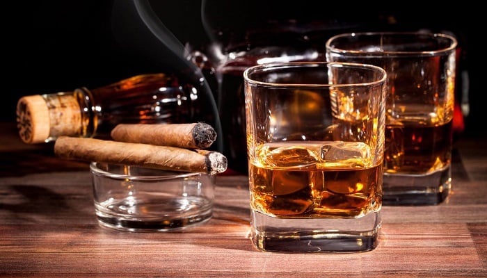 Alkol ve Tütün Ürünleri İçin Para Harcamak!