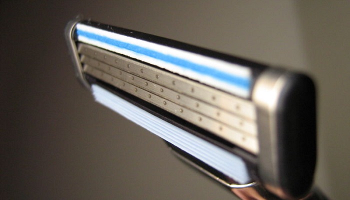 Tek Kullanımlık Tıraş Bıçakları!