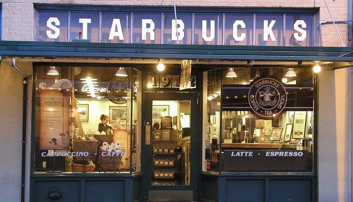 starbucks'ın bugünkü halinin i̇lk temelleri