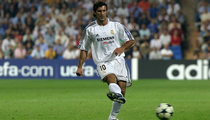 Luis Figo (Barcelona-Real Madrid)