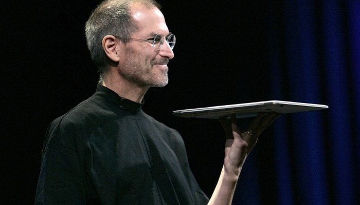 Steve Jobs ve Siyah Balıkçı Kazağı