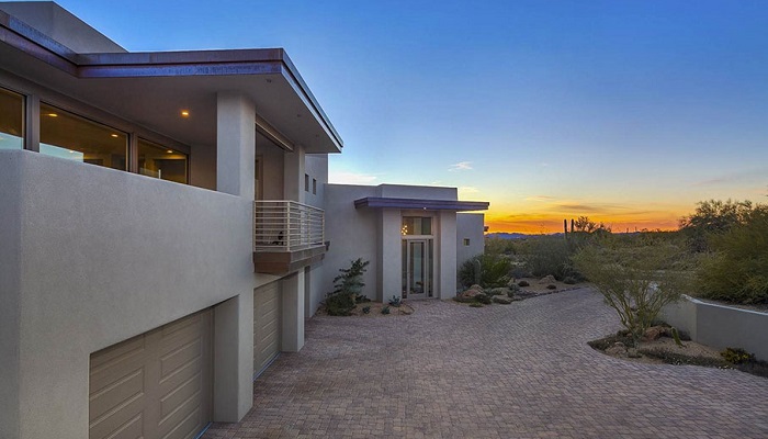 Çöl Ortasındaki Arizona Evinin Fiyatı Ne Kadar?