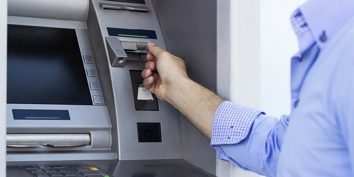 ATM'lerde İşlem Yaparken Dikkat Etmeniz Gerekenler
