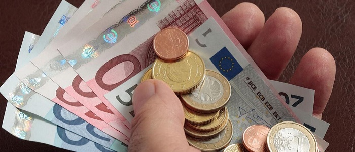 Eurodaki Dalgalanmalardan Para Kazanmak için Ne Yapmalı?