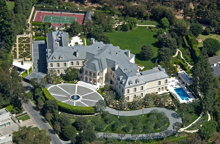 Dudak Uçuklatan Fiyatıyla Amerika’nın En Pahalı Evi: “The Manor”