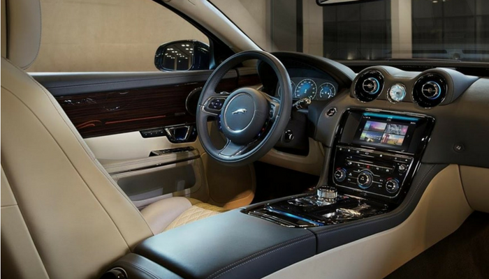 Jaguar XJ Gösterge Grubu:
