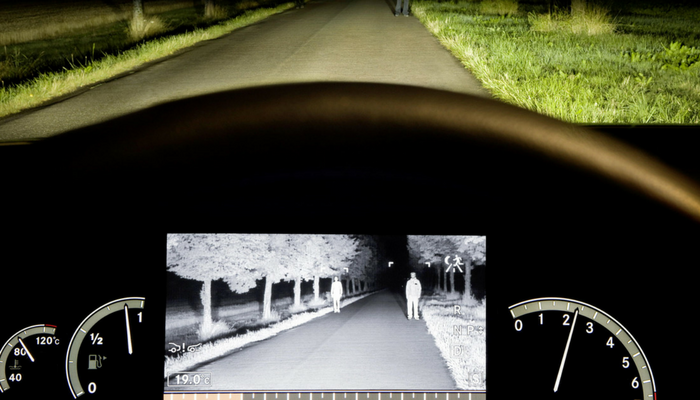 Mercedes S Maybach Gece Görüş Sistemi: