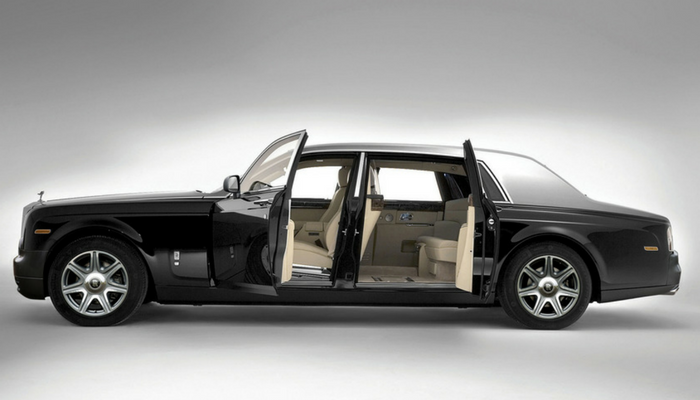Rolls Royce Yan Görünümü:
