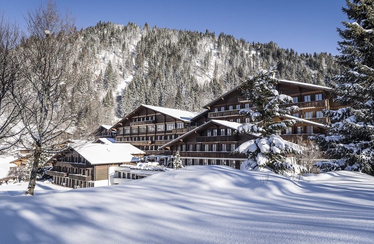İsviçre’de Kışın Tadını Çıkartmak İsteyenlere Otel Önerisi: Huus Gstaad