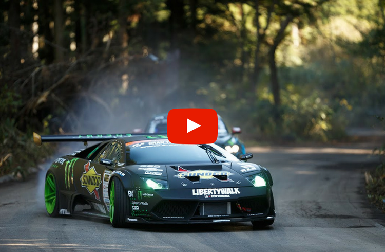 Mustang mi? Lamborghini mi? Drift Gösterisinde Hangisi Daha İyi? [Video]