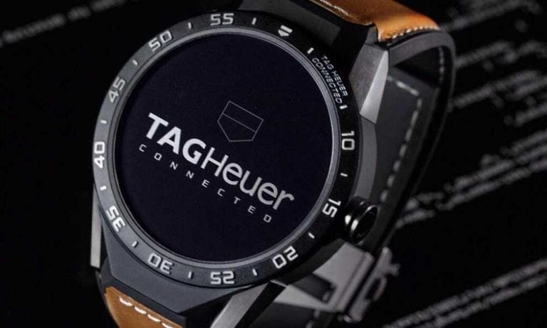 Altınla Süslenmiş Lüks Bir Akıllı Saat: “TAG Heuer Connected Watch”