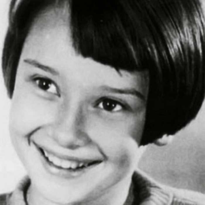 Audrey Hepburn'un Çocukluğu