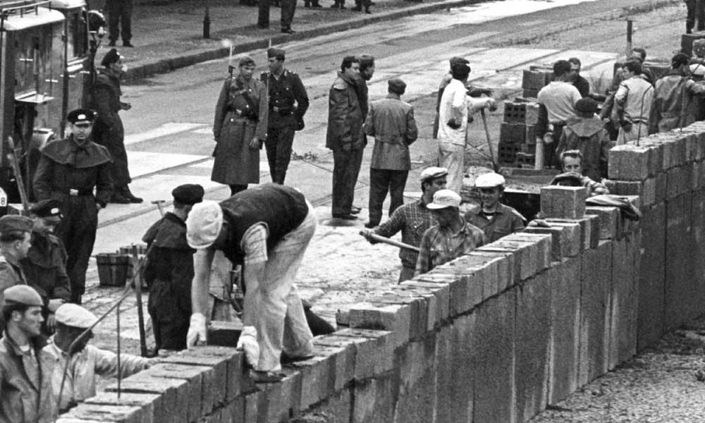 Berlin Duvarı Yapılışı – Nerede, Ne Zaman ve Neden Yapıldı?