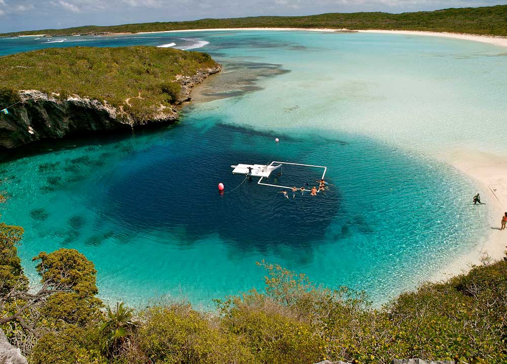 Deans Blue Hole Bahamalar