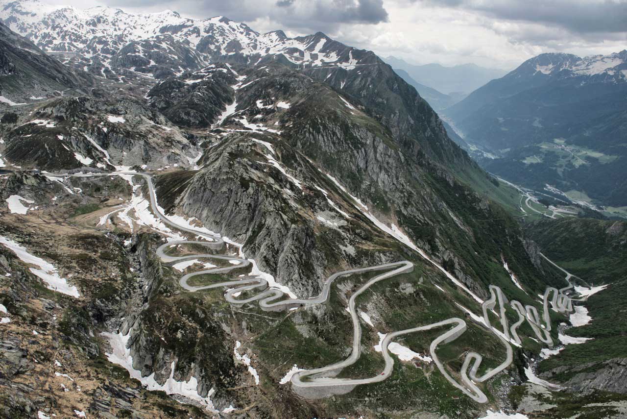 Gotthard Gecidi Isvicre En Keskin Virajli Yollar