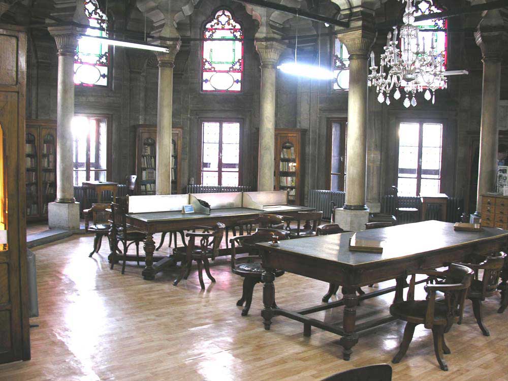 Suleymaniye Yazma Eser Kutuphanesi Istanbul