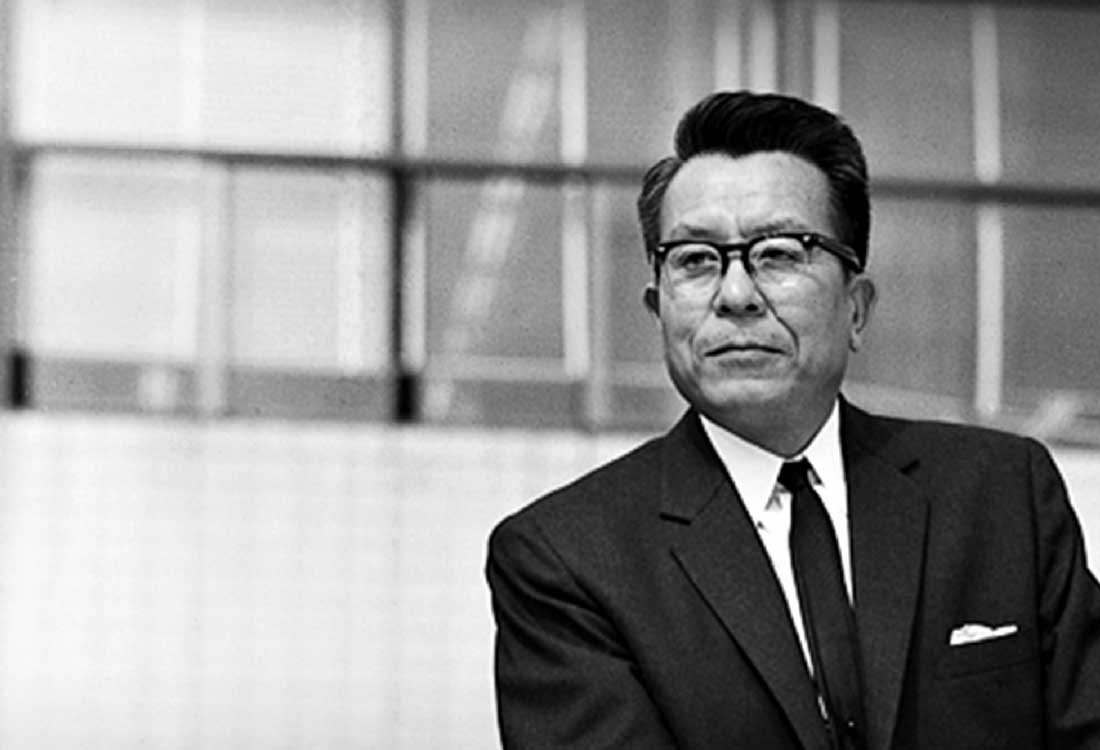Toyota Corolla Fotograflari Ilk Uretimden Son Uretime Kadar Tarihsel Liste 1966 E10 Dizay Tatsuo Hasegawa