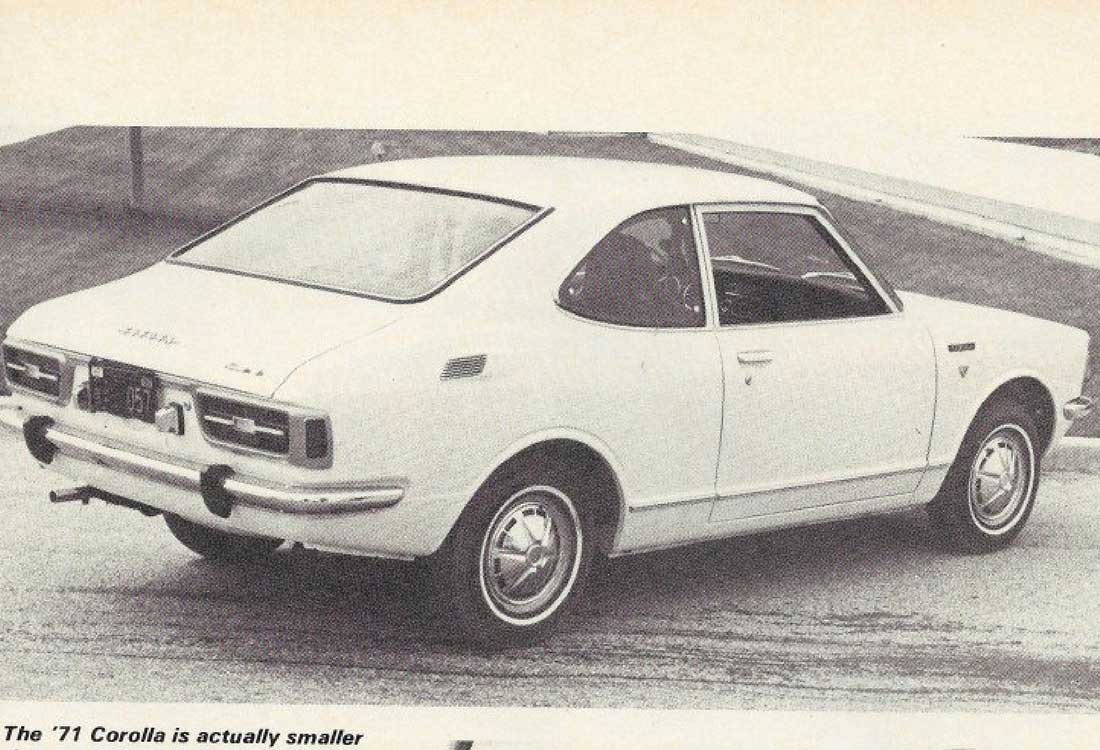 Toyota Corolla Fotograflari Ilk Uretimden Son Uretime Kadar Tarihsel Liste 1970 E20 Reklam Cekimi Arka Gorunumu