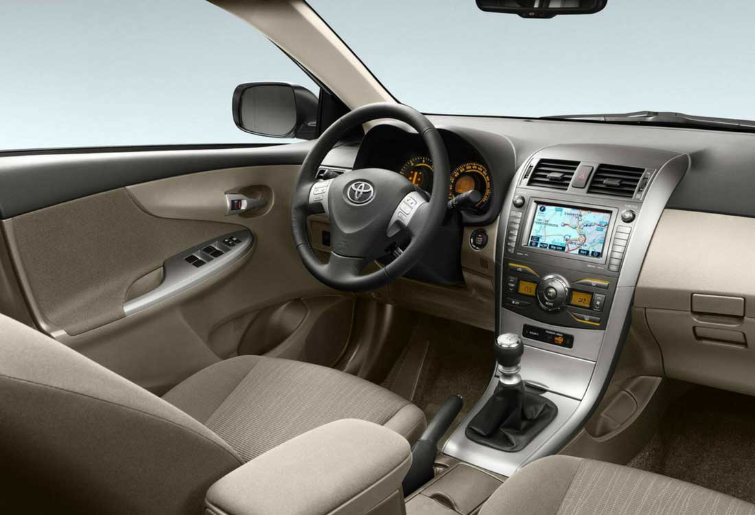 Toyota Corolla Fotograflari Ilk Uretimden Son Uretime Kadar Tarihsel Liste 2006 E140 Ic Gorunumu