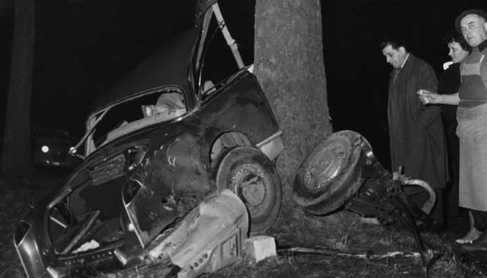 Albert Camus'un Hayatını Kaybettiği Trafik Kazası