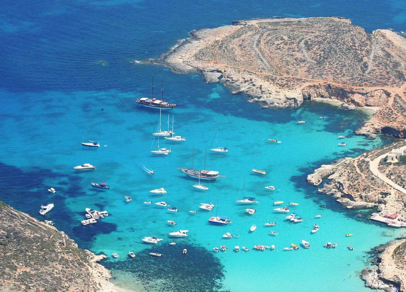 Comino Malta Dunyanin En Temiz Denizleri