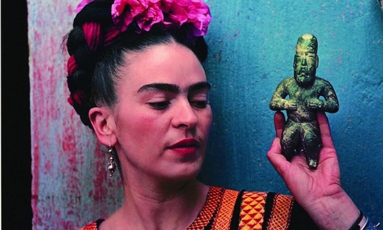 Frida Kahlo’nun Eşyaları: Yıllar Sonra Gizli Dolabından Çıkan Kıyafetleri ve Aksesuarları