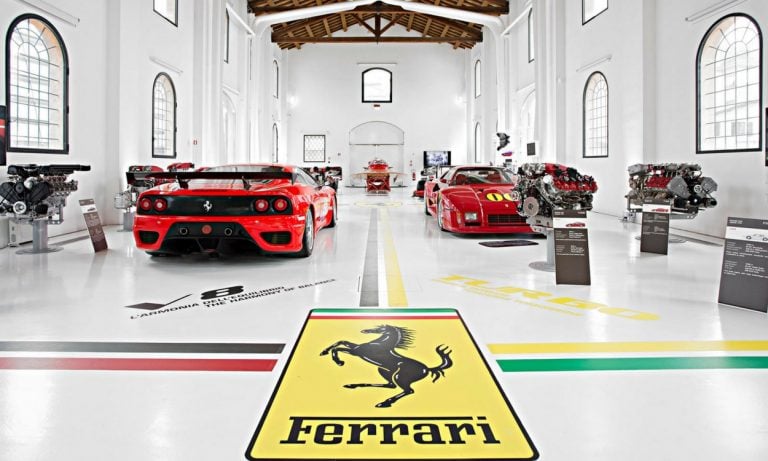 Ferrari Tarihi Müzesi: İlk Üretimden Son Modele Kadar İtalyan Devin Canlı Mirası