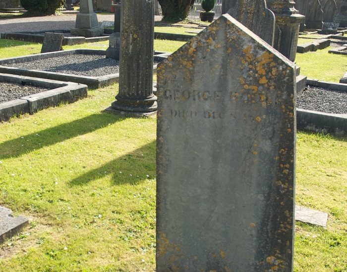 George Boole Mezarı
