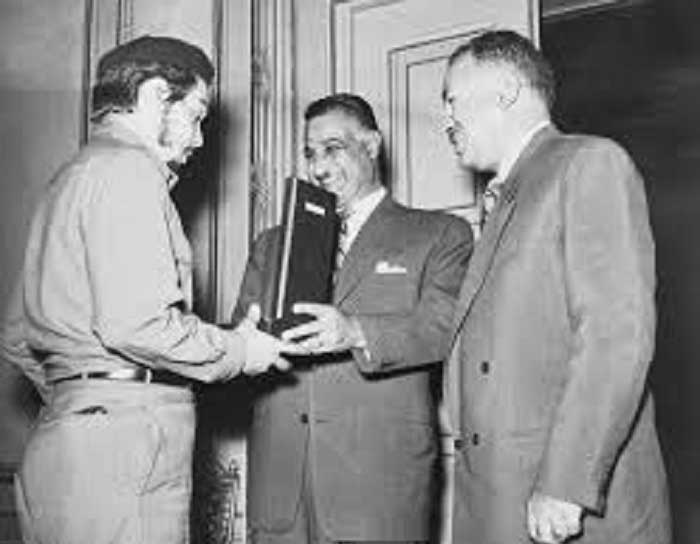 Cemal Abdül Nasır ile Che Guevara 