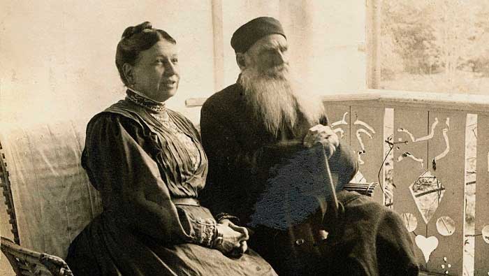 Tolstoy, Kıskanç Karısı Sofya ile Birlikte