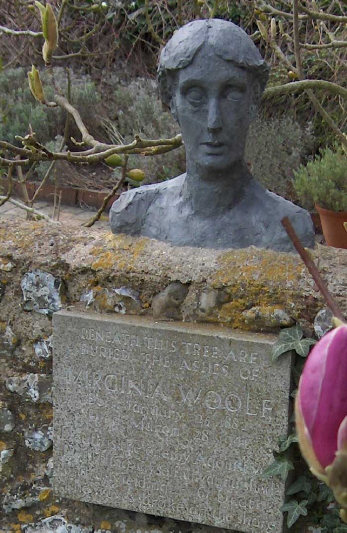Virginia Woolf'un Mezarı