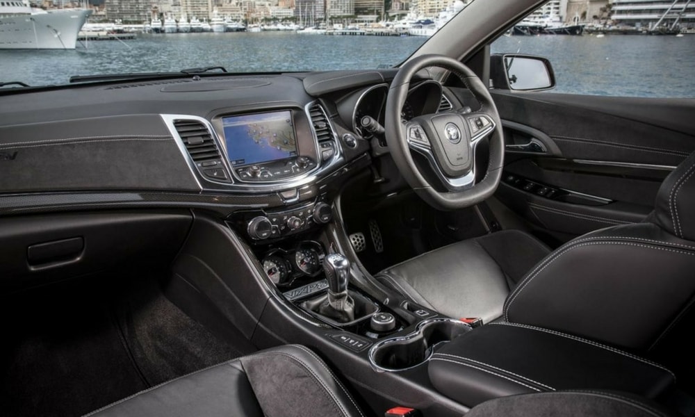 Vauxhall VXR8 GTS-R İç Yapısı