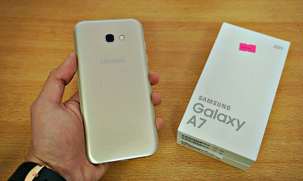 Galaxy J5 ve Galaxy A7