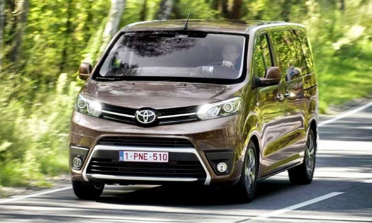 2017 Yeni Toyota Proace Van-Verso Premium Donanımlarıyla Artık Türkiye’de!