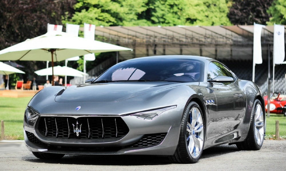 2019 Yilinda Maserati Alfieri Elektrikli Spor Araba Modeli Icin Dugmeye Basti On Izgara Gorunumu