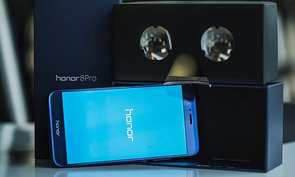 Honor 8 Pro, En İyi Tüketici Akıllı Telefonu Ödülü’nü Kazandı!