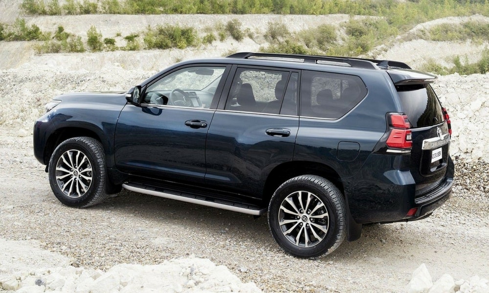 2018 Yeni Toyota Land Cruiser Prado Arazilerin Cilgin Suv U Frankfurt Fuari Nda Arka Gorunumu
